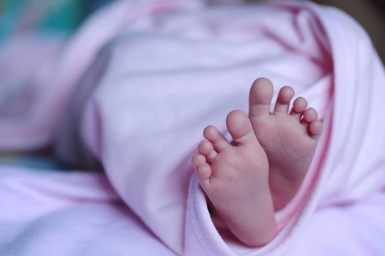 фото малышей новорожденных без лица